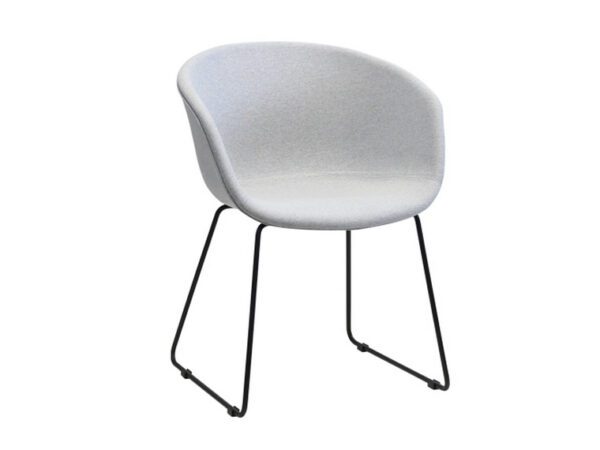 Kurva Visitor Chair