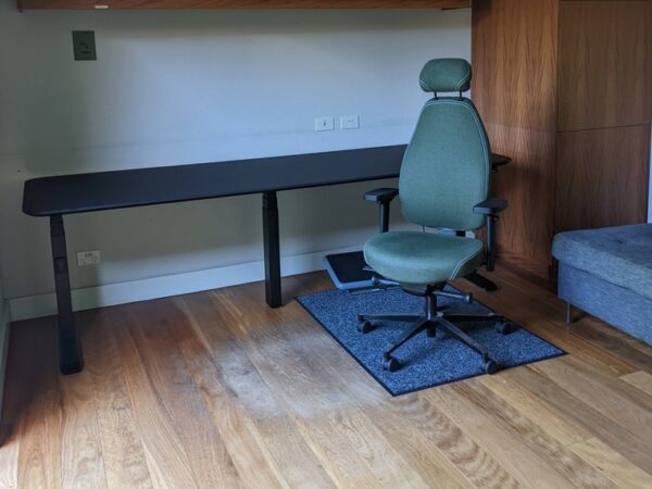Luxe Desk Absolute Matte Black - Image 12