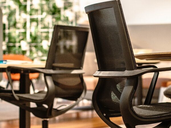 Oren Meeting Room Chair - Image 3